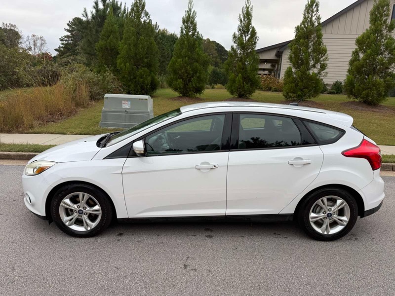 Ford Focus SE Hatch 2014