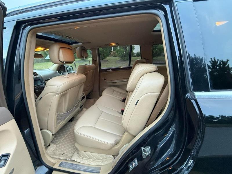 Mercedes-Benz GL-Class GL450 4MATIC 2011