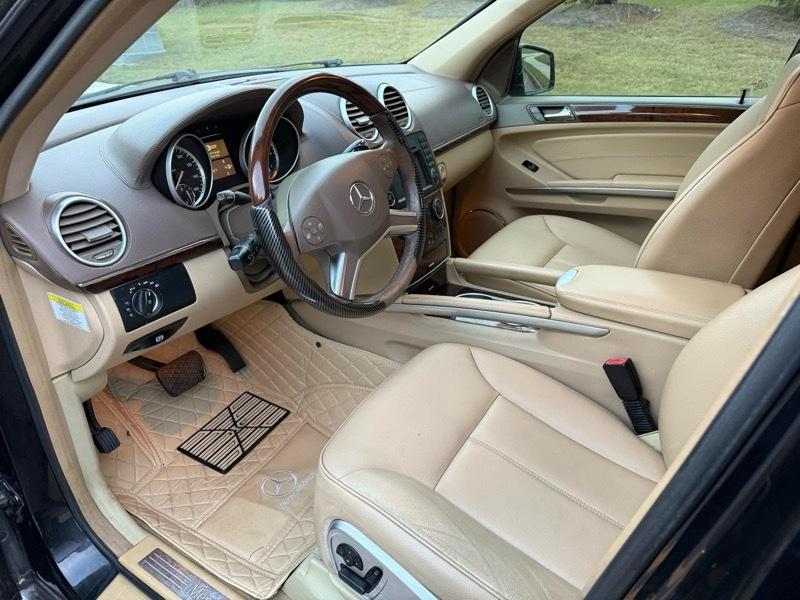 Mercedes-Benz GL-Class GL450 4MATIC 2011