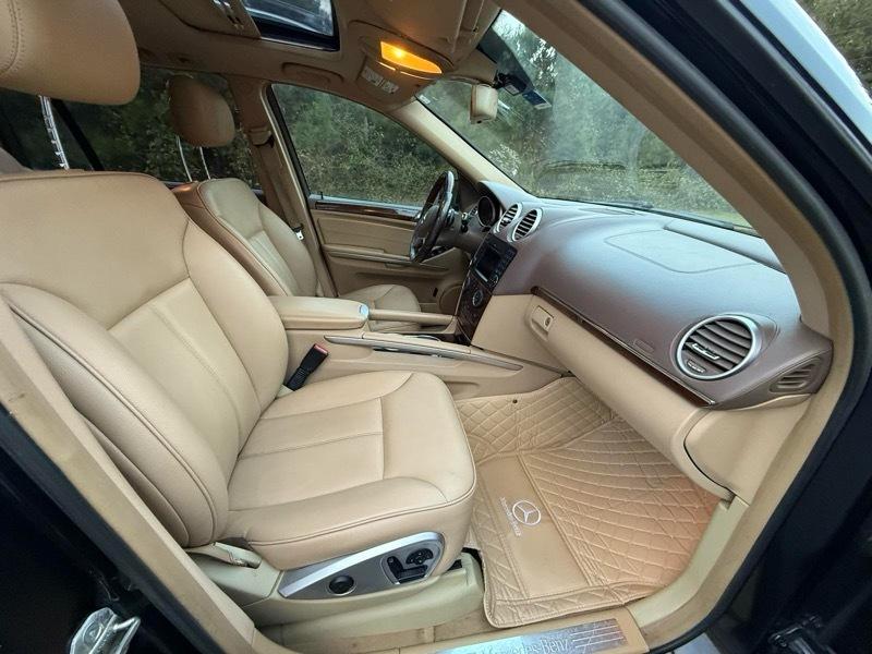 Mercedes-Benz GL-Class GL450 4MATIC 2011