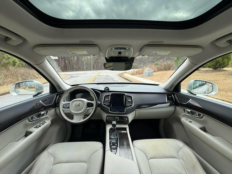 Volvo XC90 T6 Momentum AWD 2018