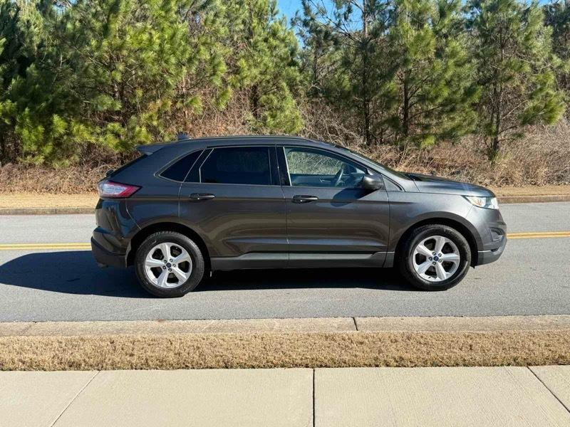 Ford Edge SE FWD 2016
