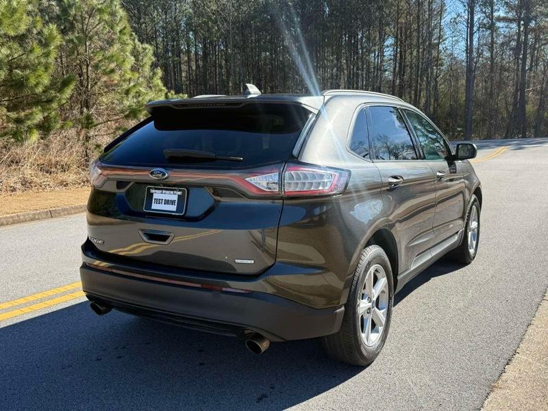 Ford Edge SE FWD 2016