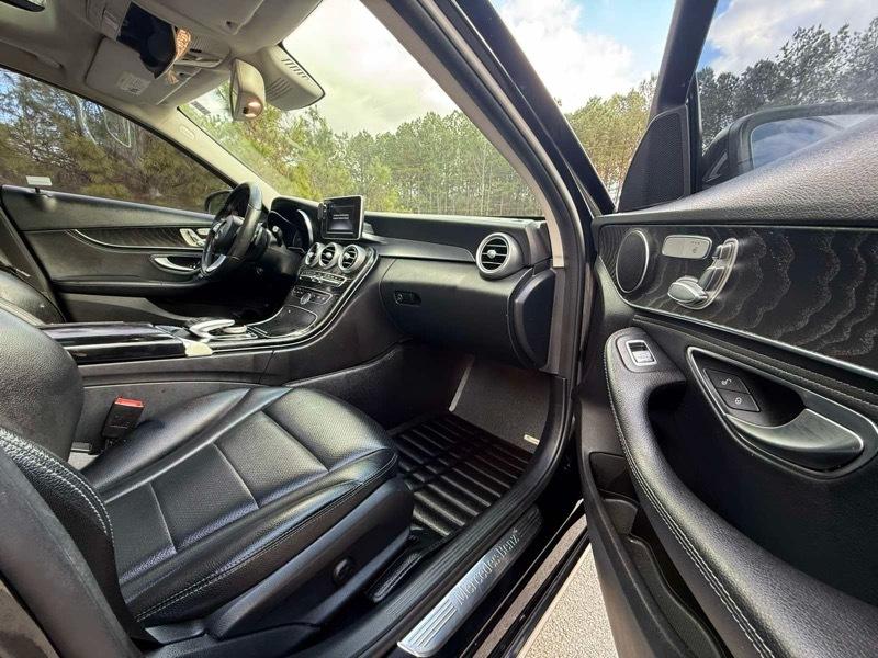Mercedes-Benz C-Class C300 4MATIC Sedan 2016