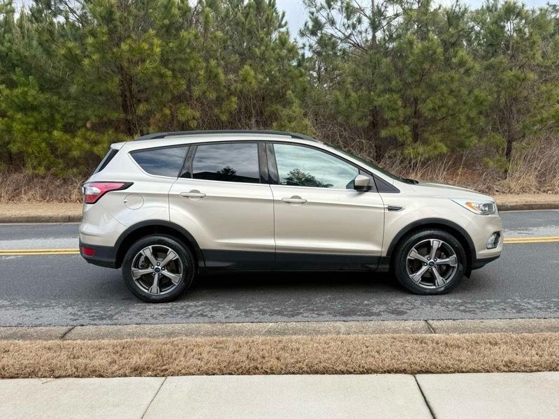 Ford Escape SE FWD 2017
