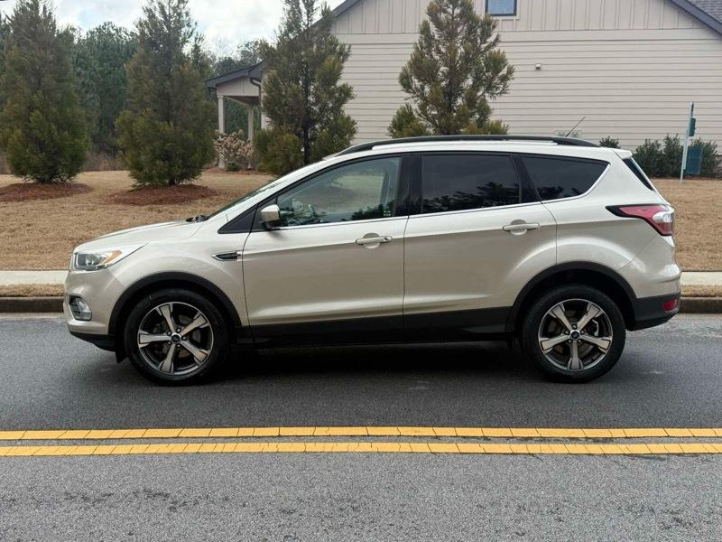 Ford Escape SE FWD 2017