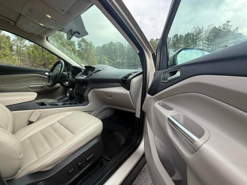 Ford Escape SE FWD 2017