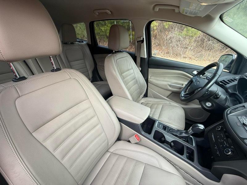 Ford Escape SE FWD 2017