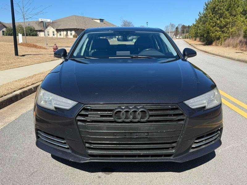 Audi A4 2.0T Premium quattro Sedan 2017