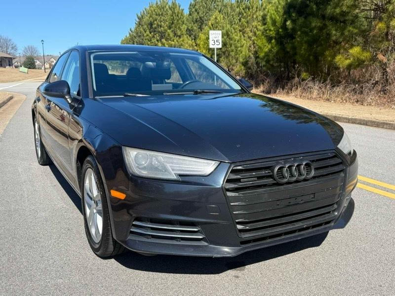 Audi A4 2.0T Premium quattro Sedan 2017