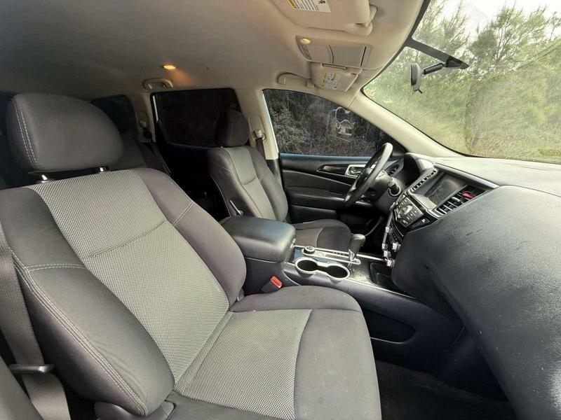 Nissan Pathfinder S 4WD 2019