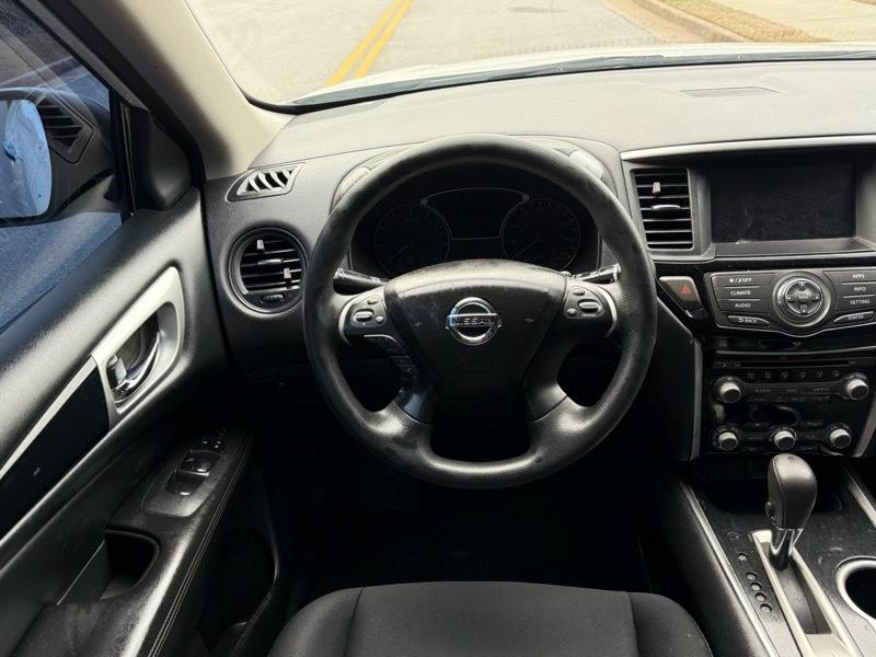 Nissan Pathfinder S 4WD 2019