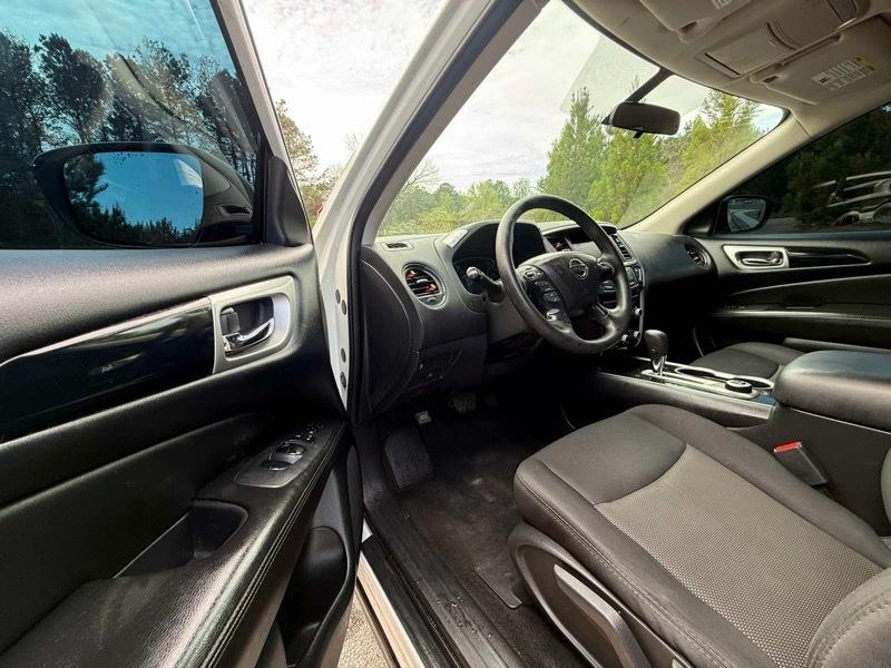 Nissan Pathfinder S 4WD 2019