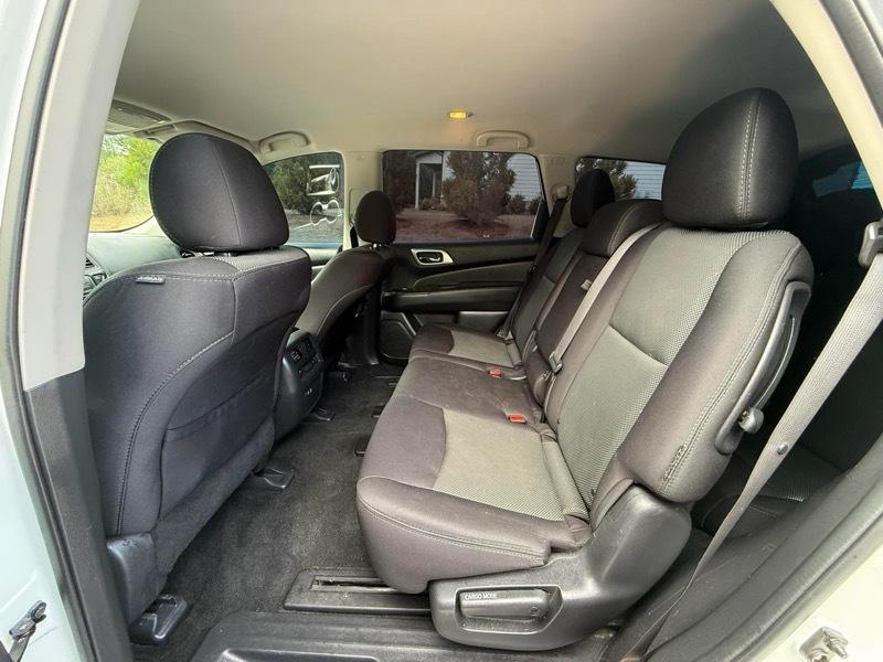 Nissan Pathfinder S 4WD 2019