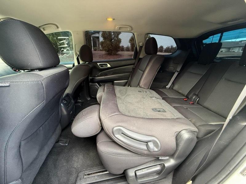 Nissan Pathfinder S 4WD 2019