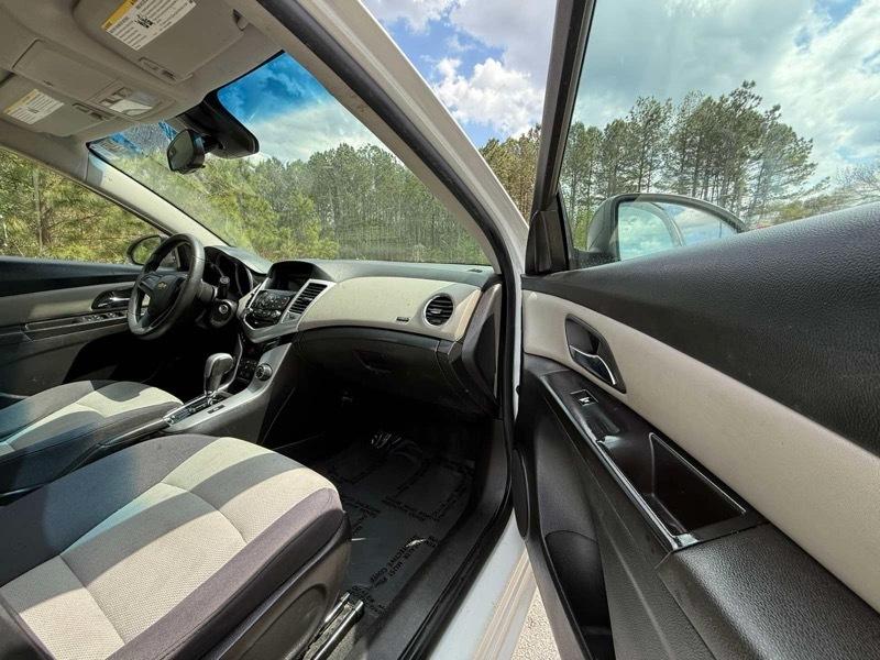 Chevrolet Cruze LS Auto 2014