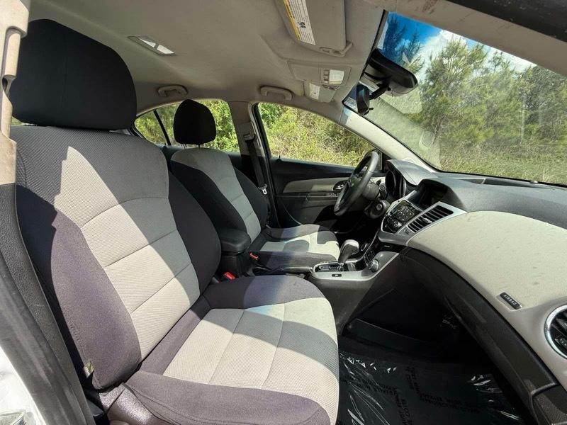 Chevrolet Cruze LS Auto 2014