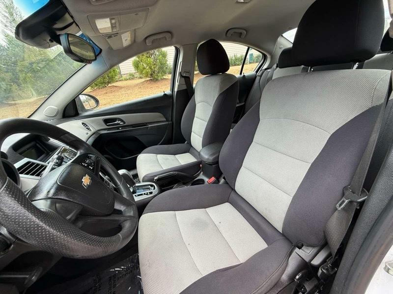 Chevrolet Cruze LS Auto 2014