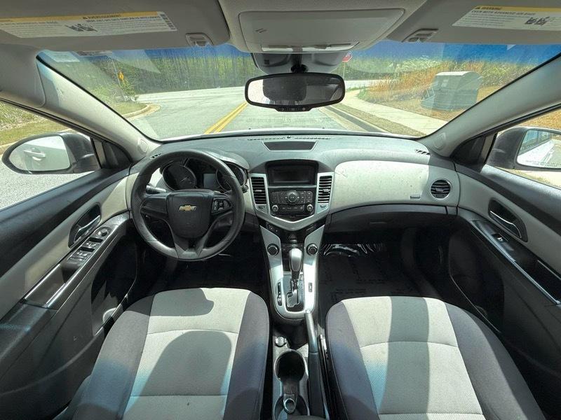 Chevrolet Cruze LS Auto 2014