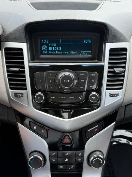 Chevrolet Cruze LS Auto 2014