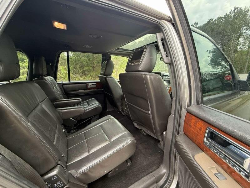 Lincoln Navigator  2013