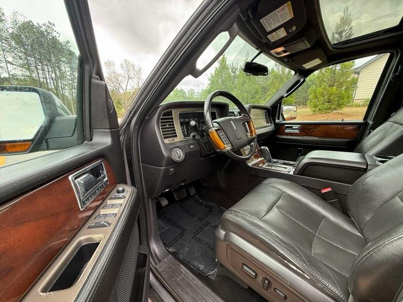 Lincoln Navigator  2013