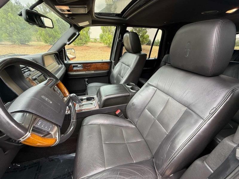 Lincoln Navigator  2013