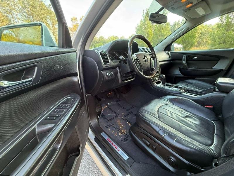 GMC Acadia Denali FWD 2012