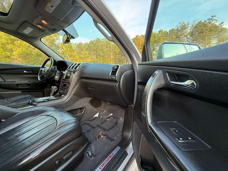 GMC Acadia Denali FWD 2012