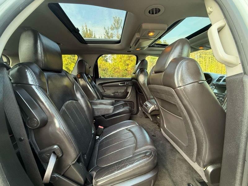 GMC Acadia Denali FWD 2012