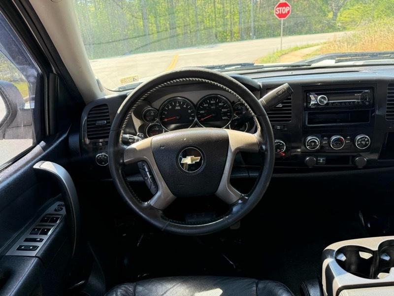 Chevrolet Silverado 1500 LT Crew Cab 4WD 2013