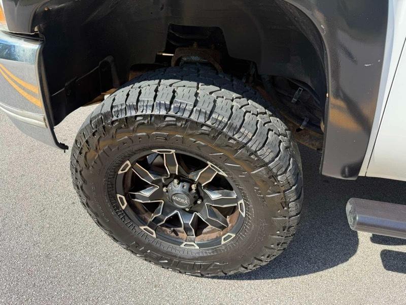 Chevrolet Silverado 1500 LT Crew Cab 4WD 2013