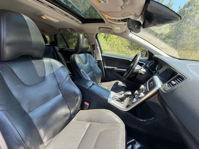 Volvo V60 Cross Country T5 2016
