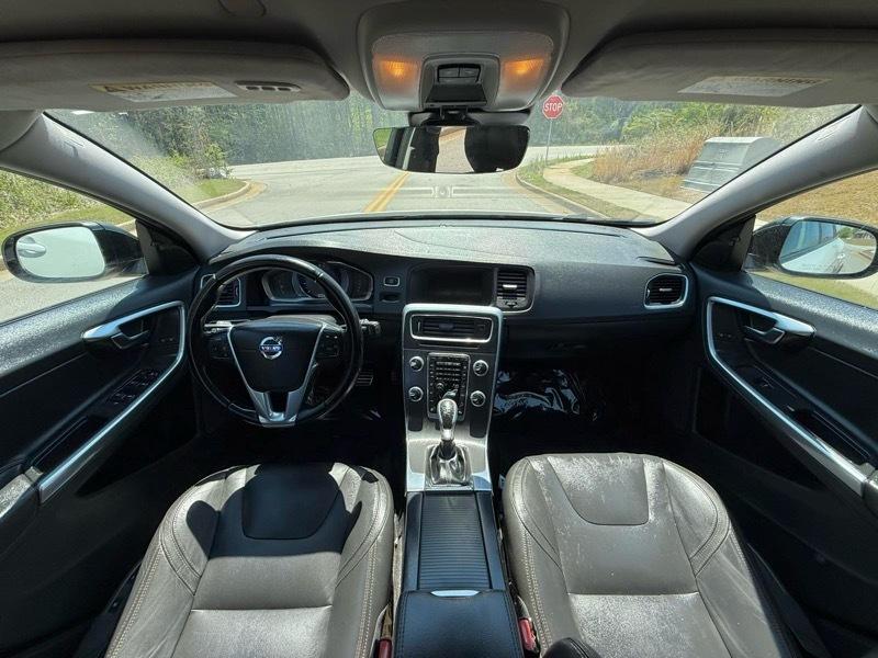 Volvo V60 Cross Country T5 2016