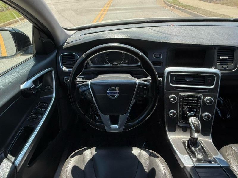 Volvo V60 Cross Country T5 2016