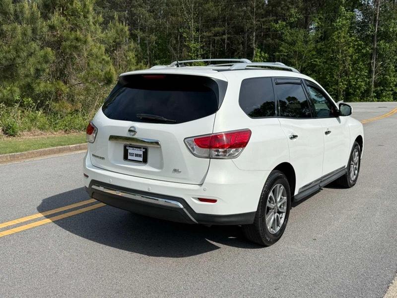 Nissan Pathfinder S 2WD 2013