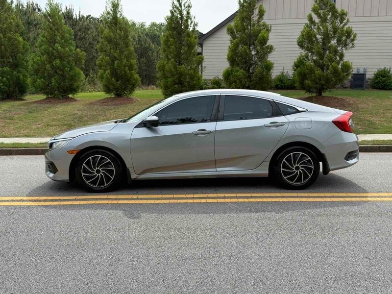 Honda Civic LX Sedan CVT 2016