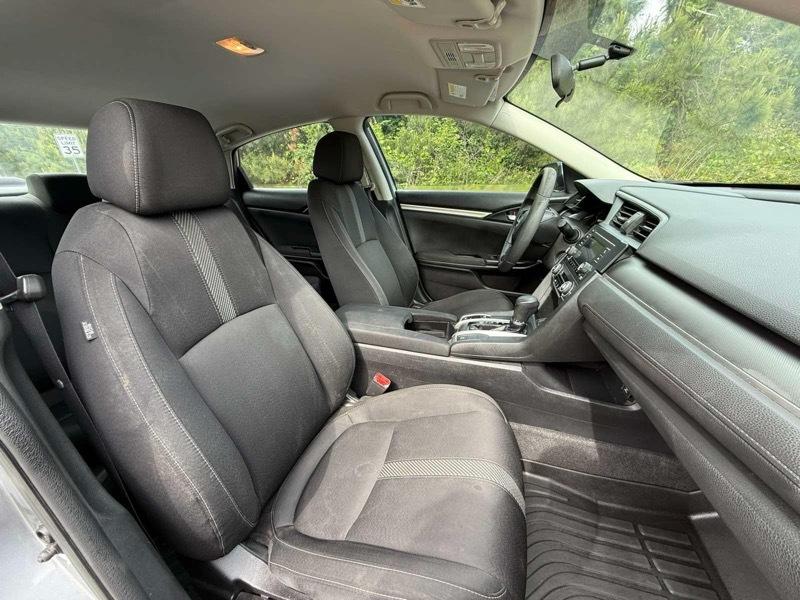 Honda Civic LX Sedan CVT 2016