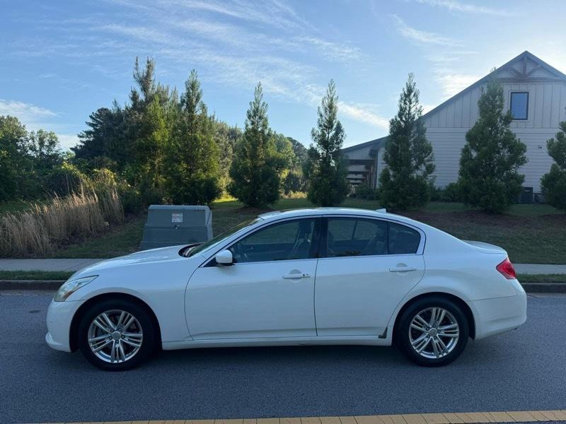 Infiniti G Sedan G25 2011