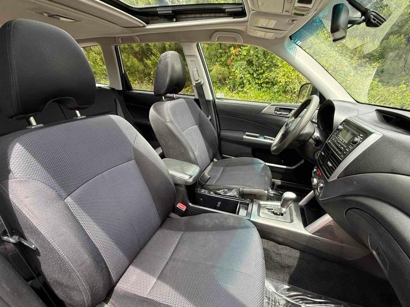 Subaru Forester 2.5X Premium 2013