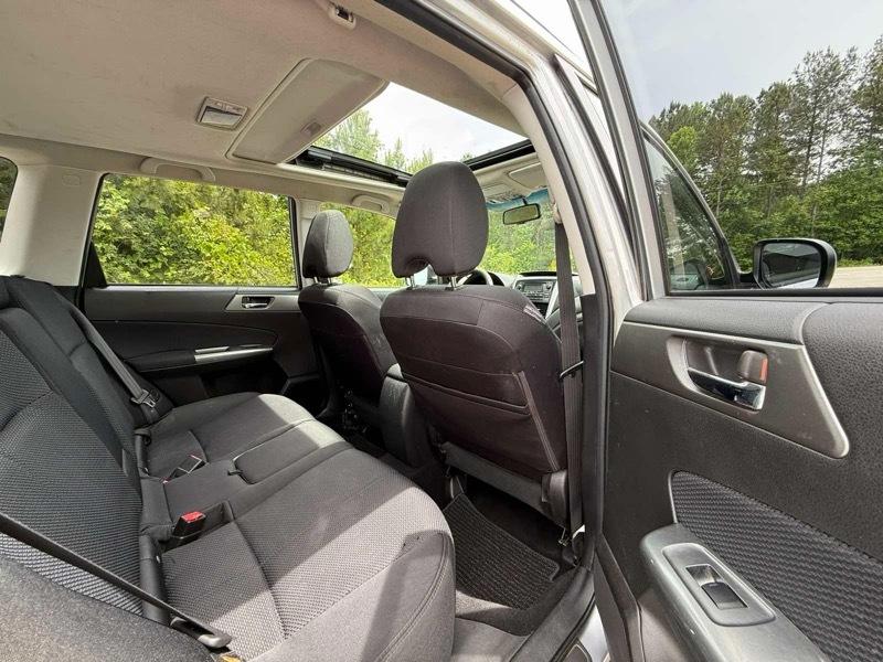 Subaru Forester 2.5X Premium 2013