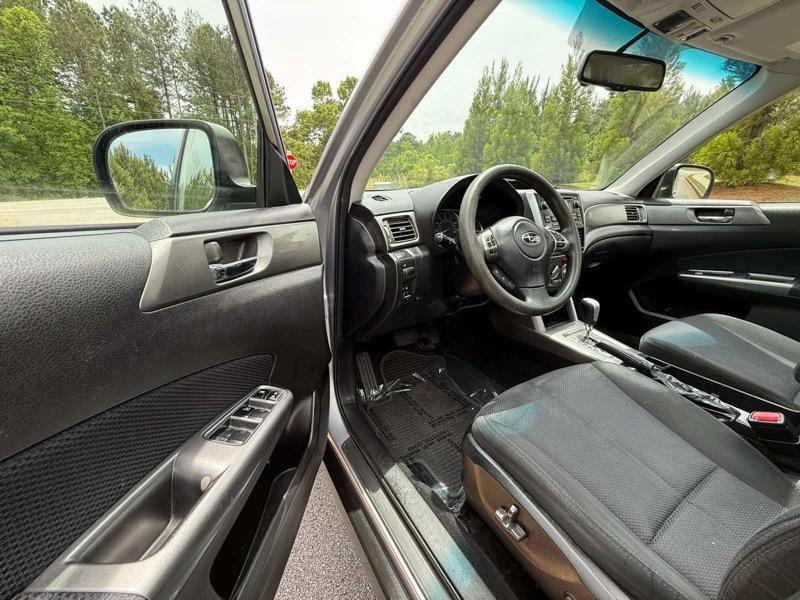Subaru Forester 2.5X Premium 2013