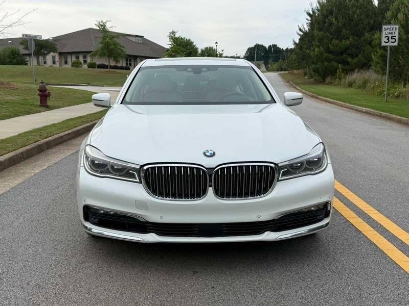 BMW 7-Series 750i xDrive 2016