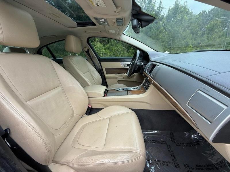 Jaguar XF-Series  2013