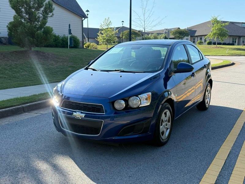 Chevrolet Sonic LS Auto Sedan 2013
