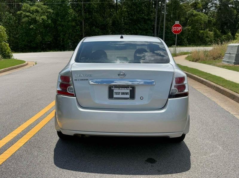 Nissan Sentra 2.0 2010