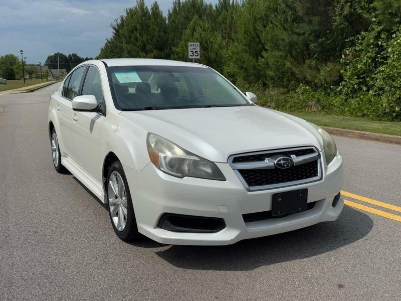 Subaru Legacy 2.5i Premium 2013