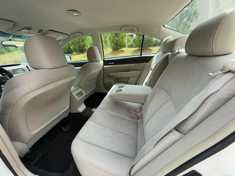 Subaru Legacy 2.5i Premium 2013