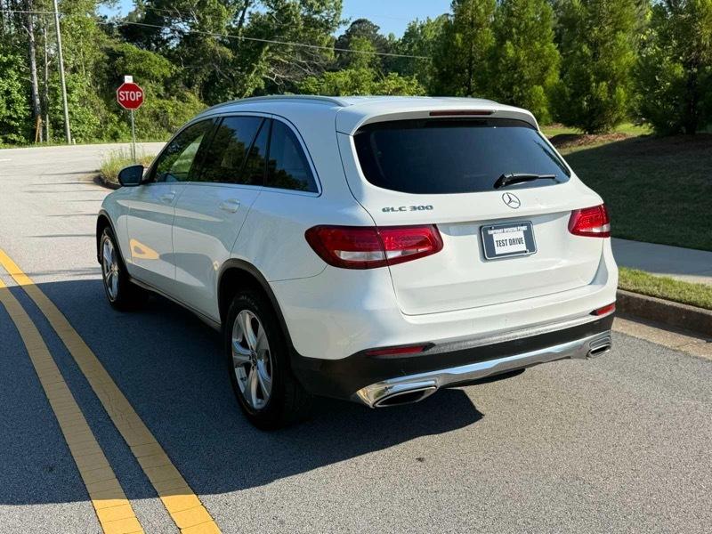 Mercedes-Benz GLC-Class GLC300 2018