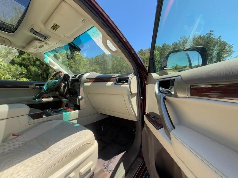 Lexus GX 460 Sport Utility 2012